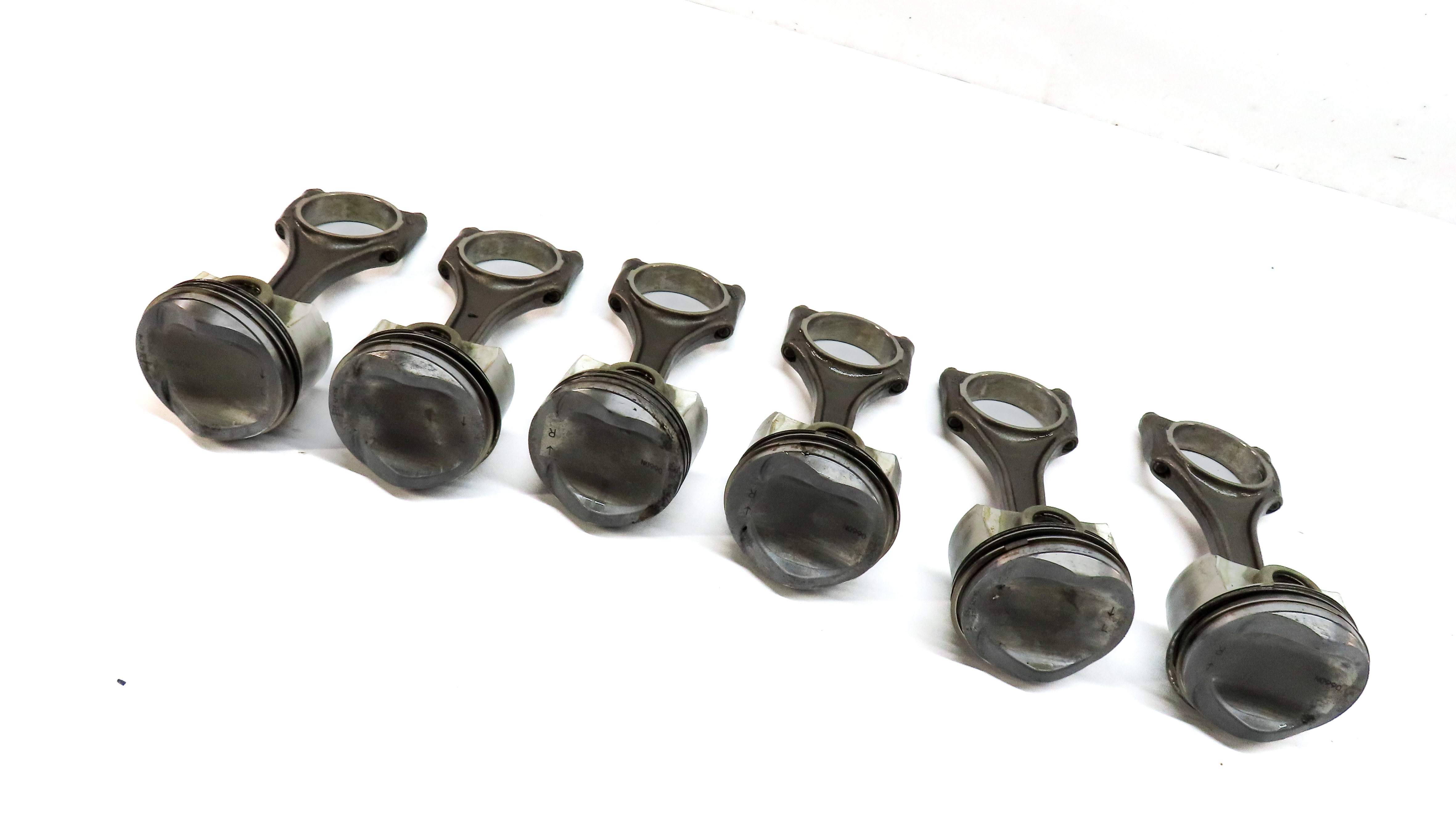 11-18 VW AUDI - A3 A4 A5 A6 Q5 TT BEETLE JETTA TIGUAN - 2.0L TURBO PISTON SET6 — exact item pictured